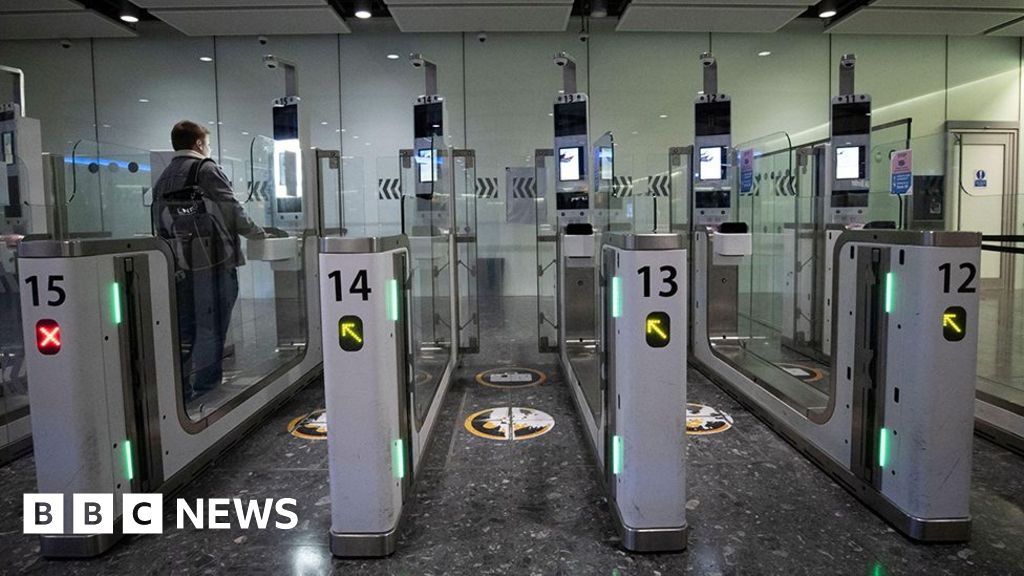 Doubts over whether Brits can use EU e-gates this summer