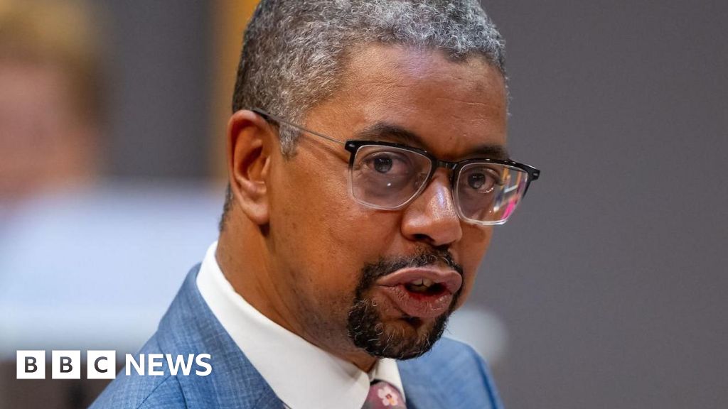 Gareth Lewis: Vaughan Gething's FMQs rough ride on rocky road - BBC News