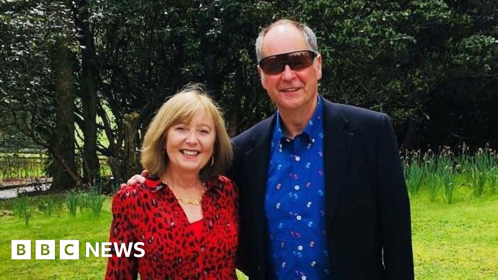 'Our mum survived cancer misdiagnosis