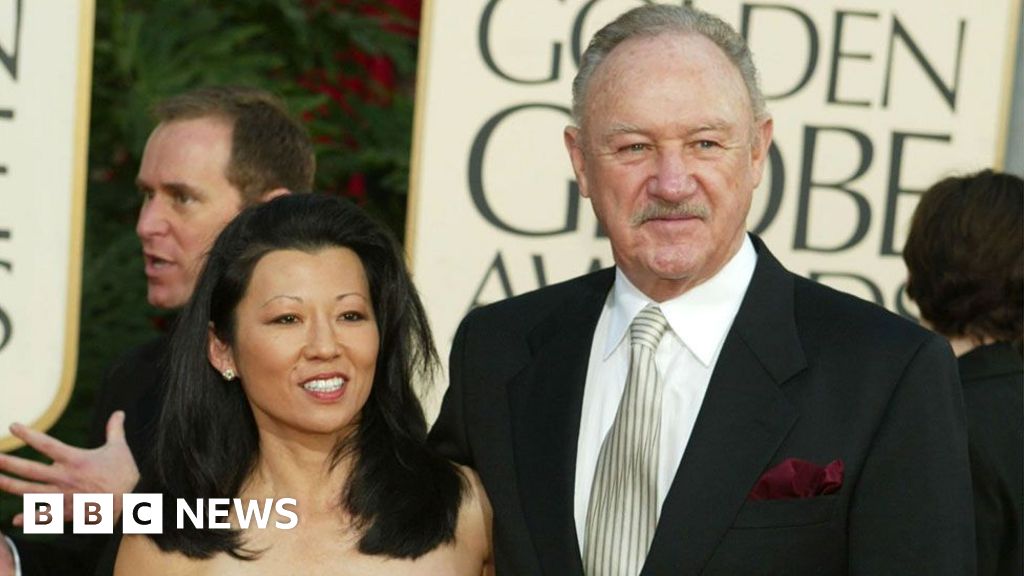 Gene Hackman and his wife Betsy Arakawa found dead at their home