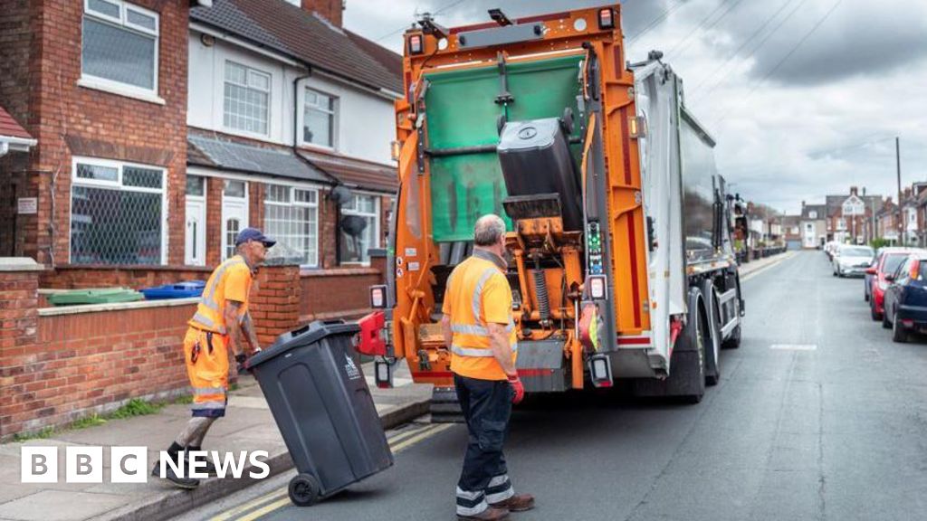 bbc.co.uk - Zara Healy - New Lincolnshire bin lorries to collect food with other waste - BBC News