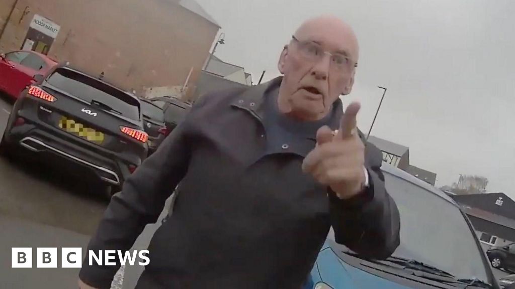 Man, 77, slapped traffic warden and threatened to 'lump' her