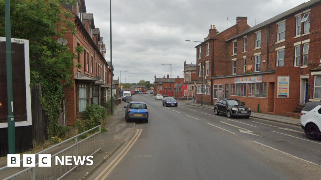 Four arrests after man assaulted following Nottingham crash