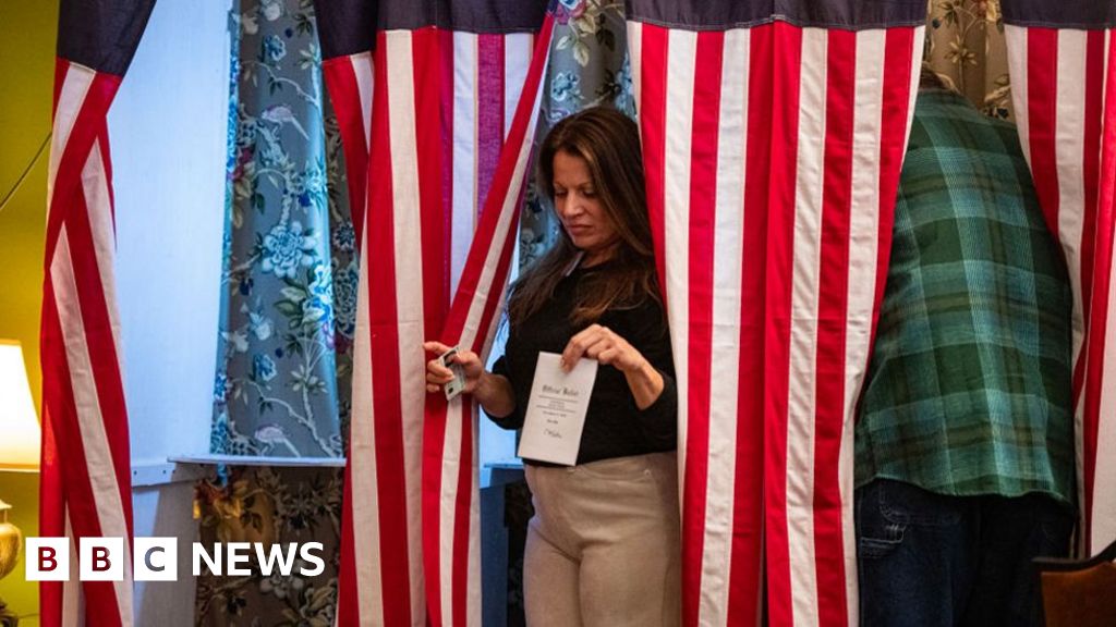 In pictures: US election day 2024