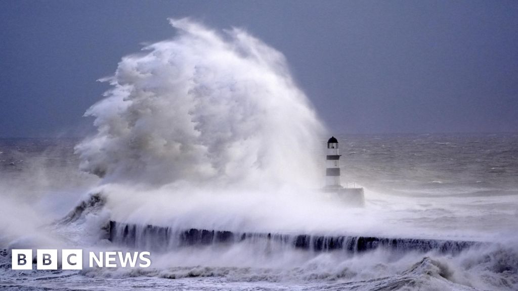 Storm Darragh: Weather warnings as strong winds continue to batter UK