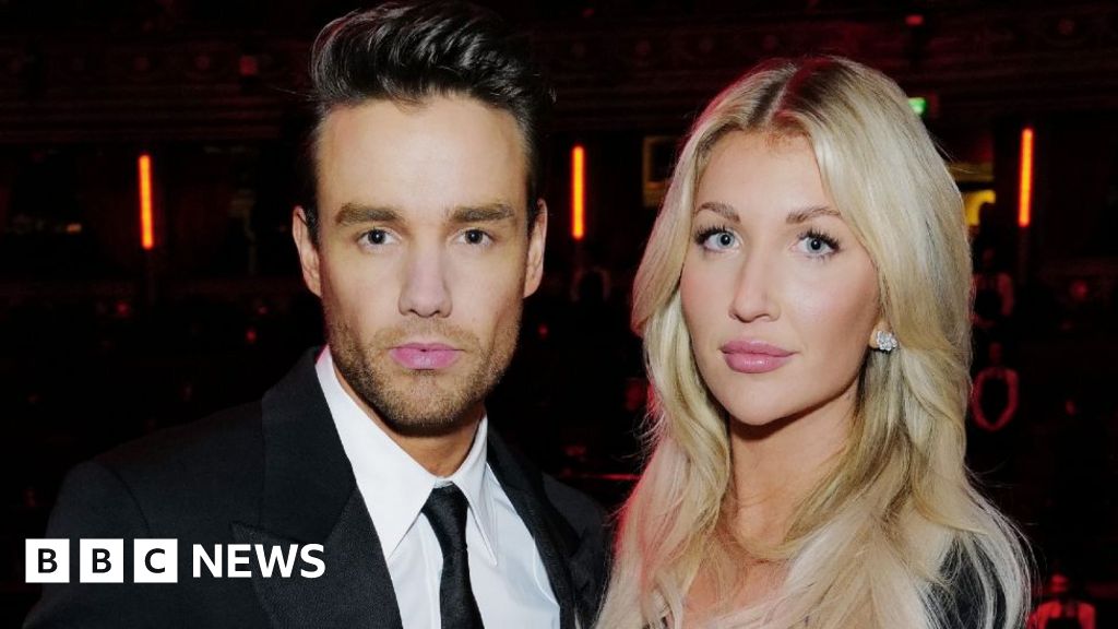 Pacar Liam Payne Kate Cassidy masih menemukan kematiannya ‘sangat sulit diterima’