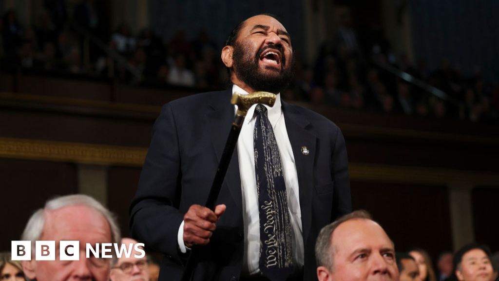 Democrat Al Green censured over Trump speech disruption