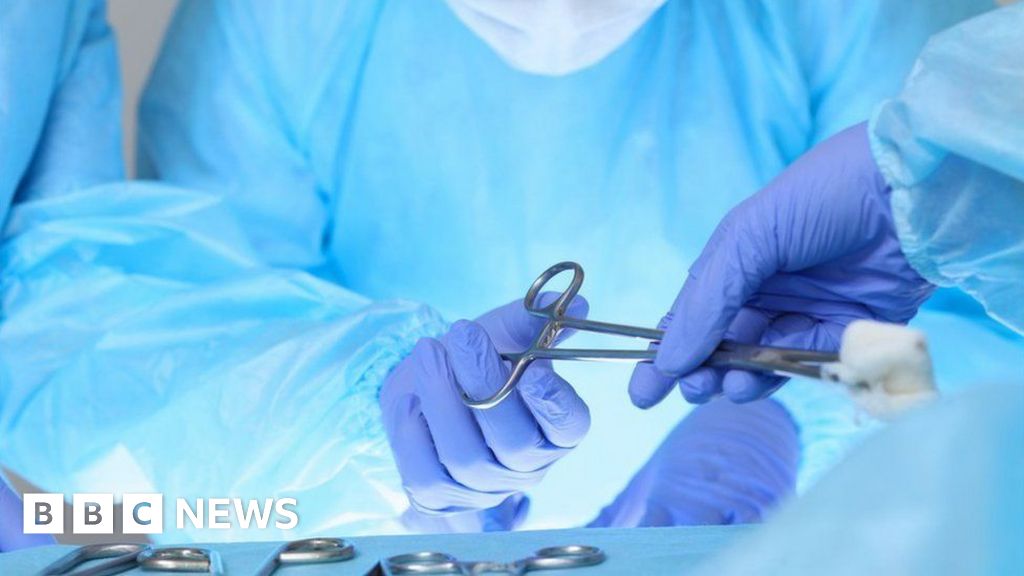 Un non-chirurgien a retiré des vésicules biliaires à l’hôpital de Walsall