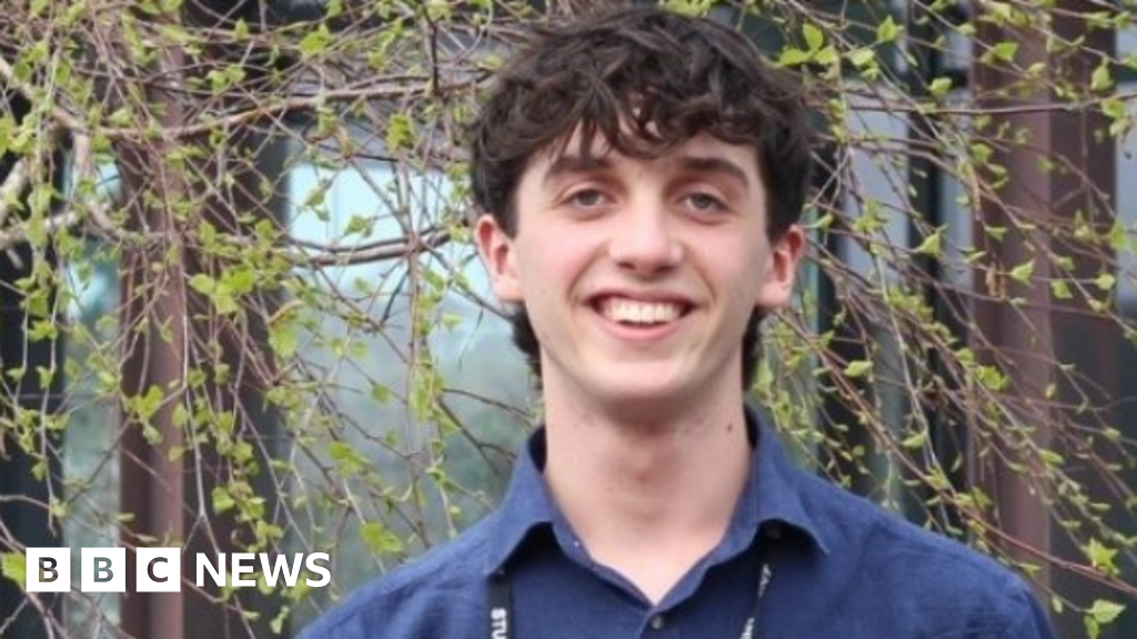 Inspiring Devon Student Wins National Poetry Contest with Nature-Themed Poem