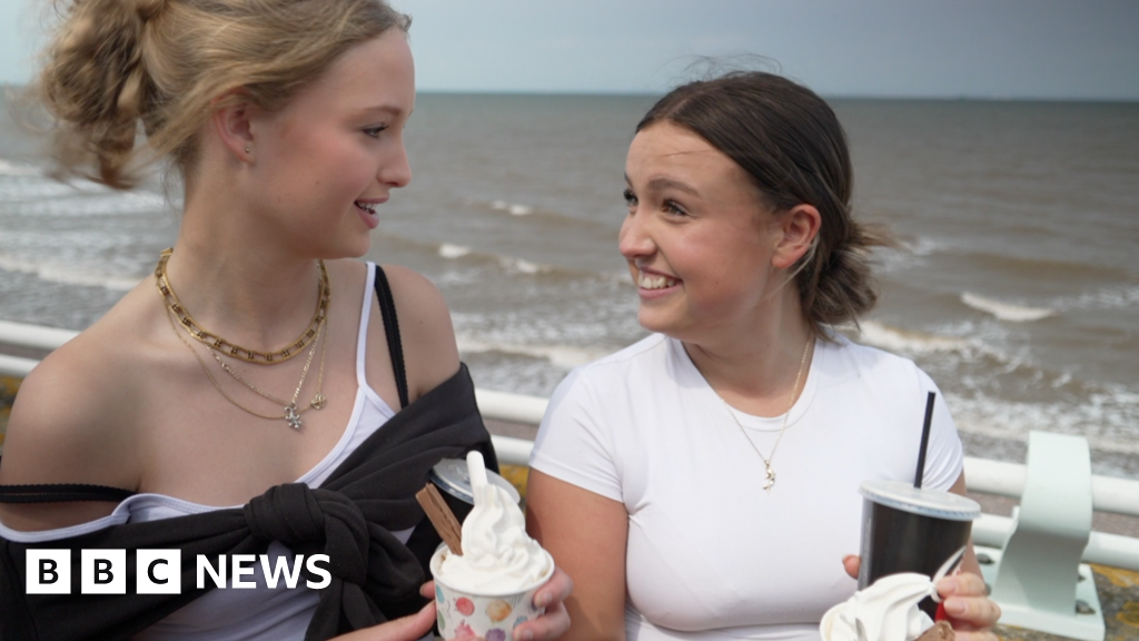 Sun into sundaes for solar-powered ice cream maker