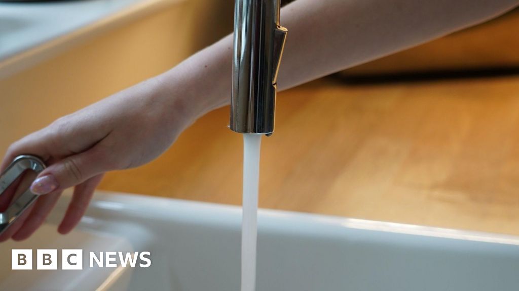 Burst water main shuts two schools in Cornwall