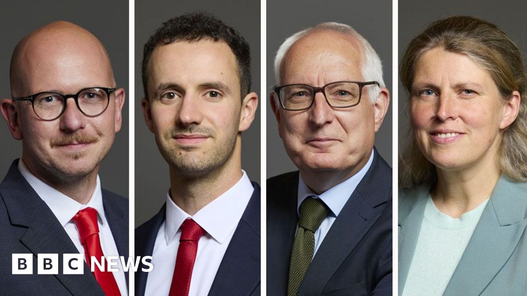 Starmer suspends four Labour MPs for breaching party discipline