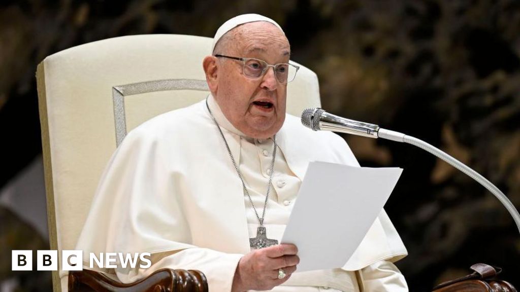 Pope's condition has slightly improved, Vatican says