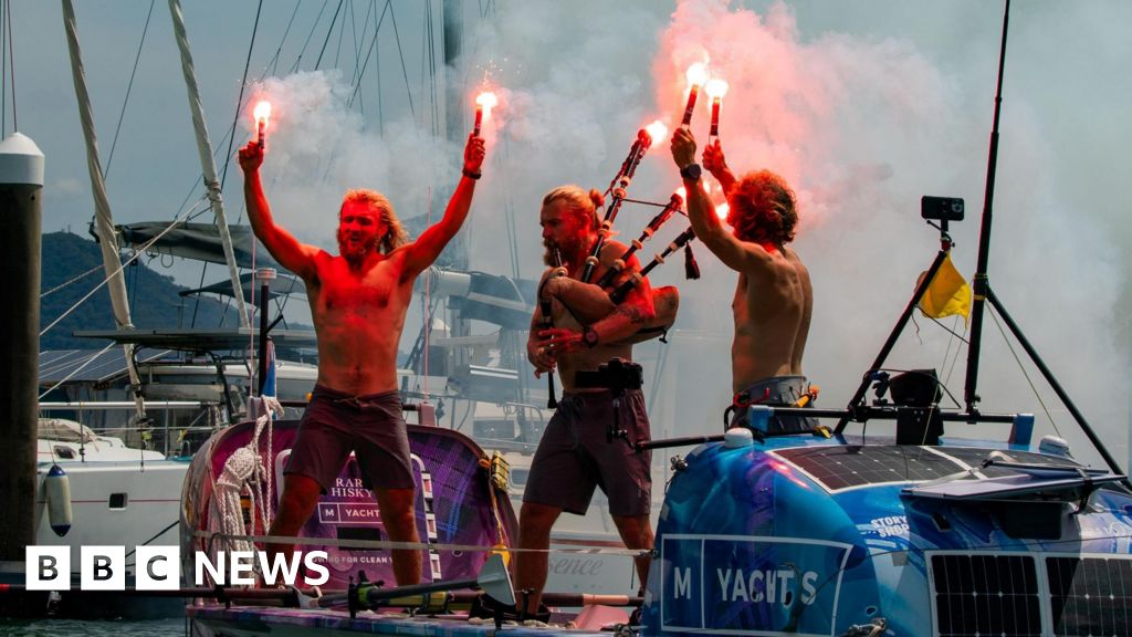 Edinburgh's MacLean brothers set new record for Pacific row thumbnail