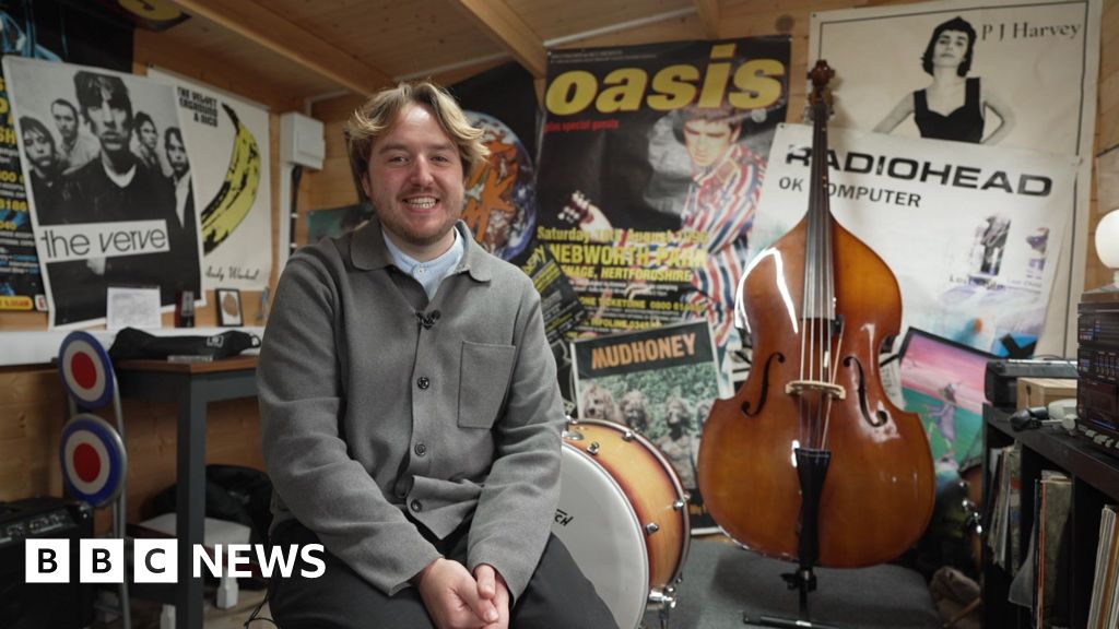 'I wrote album after finding late uncle's mixtape'