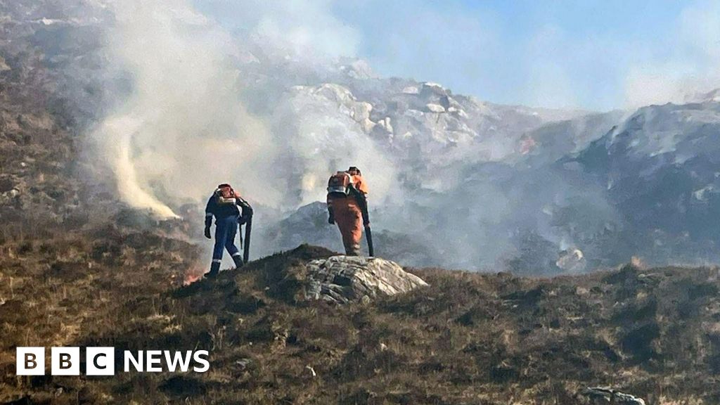 Series of wildfires across Scotland during 'extreme' alert