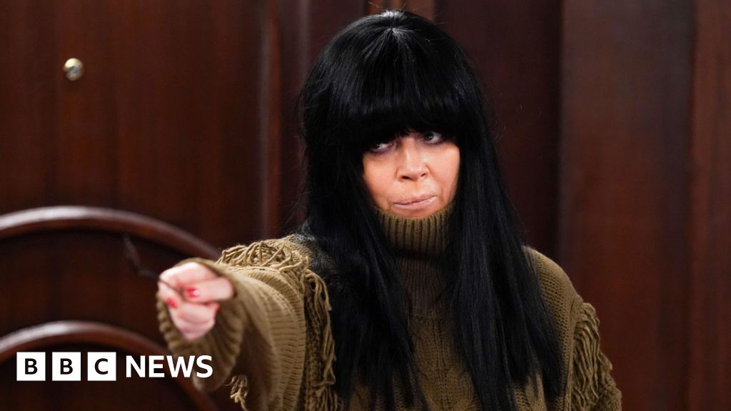 Comic Relief to return with The Traitors, Amandaland and Idris Elba