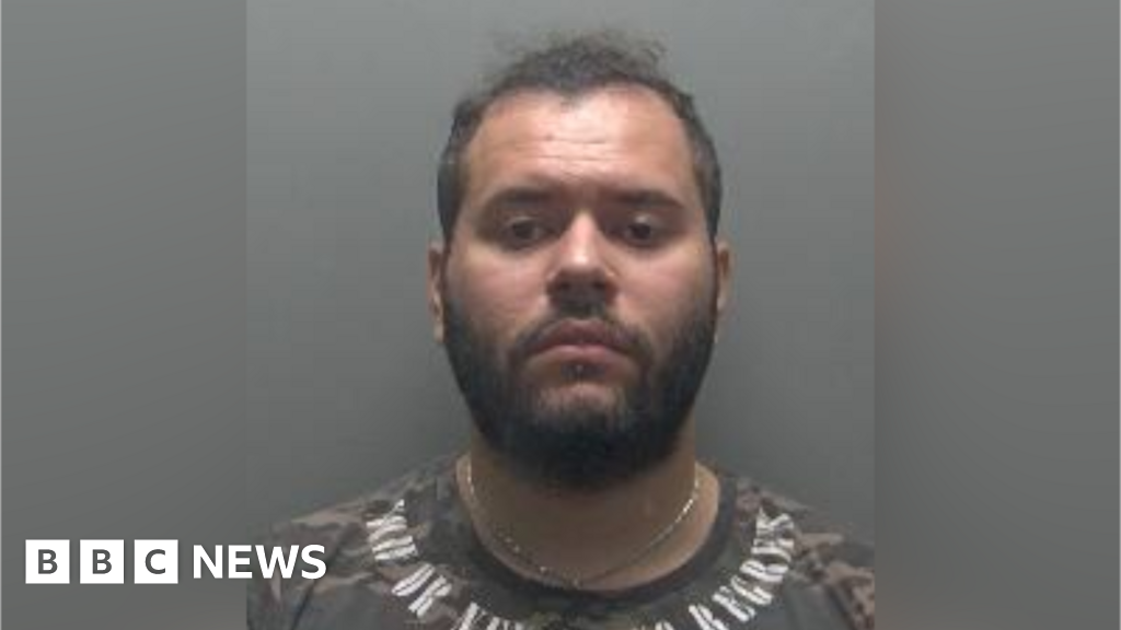 Artistic Former Bodybuilder Jailed For Raping Women Image for Mobile Artistic Former Bodybuilder Jailed For Raping Women Image for Mobile