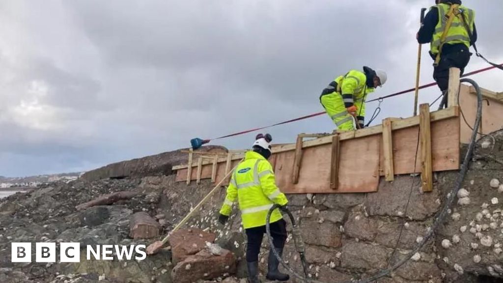 Channel Islands news quiz