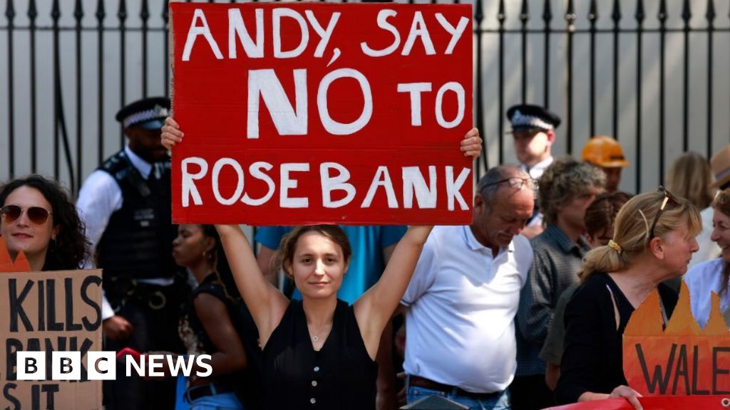 bbc.co.uk - Angus Cochrane - What is happening with the Rosebank and Jackdaw oil and gas fields?