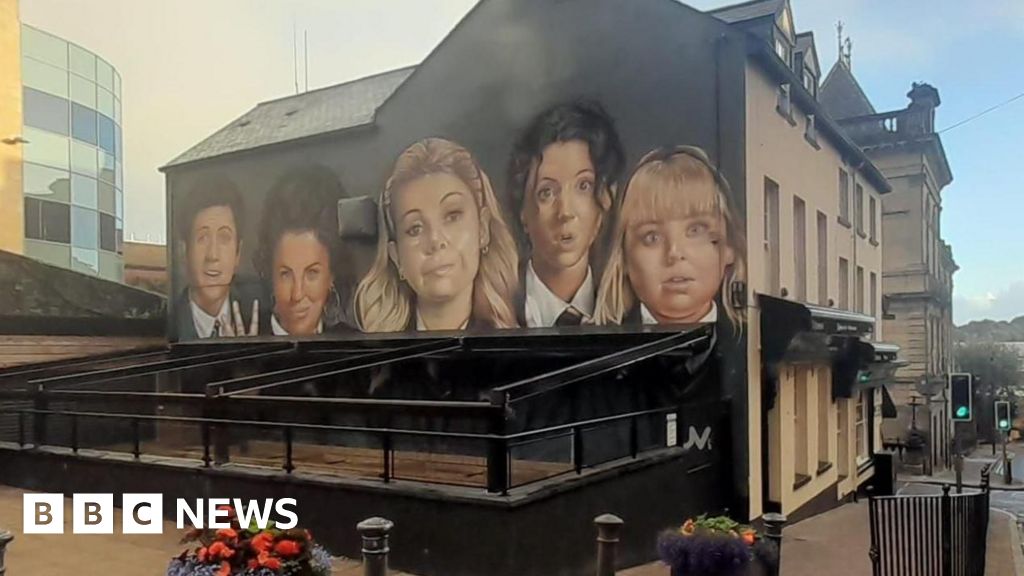 Derry Girls mural 'split in half' by bar awning