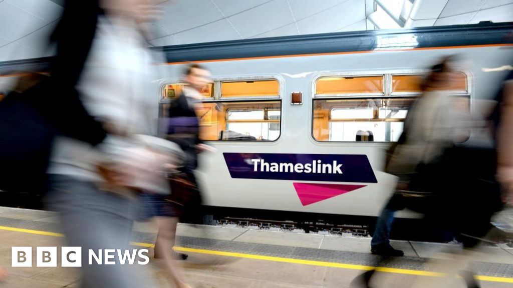 Train delays after UK rail network hit by nationwide fault