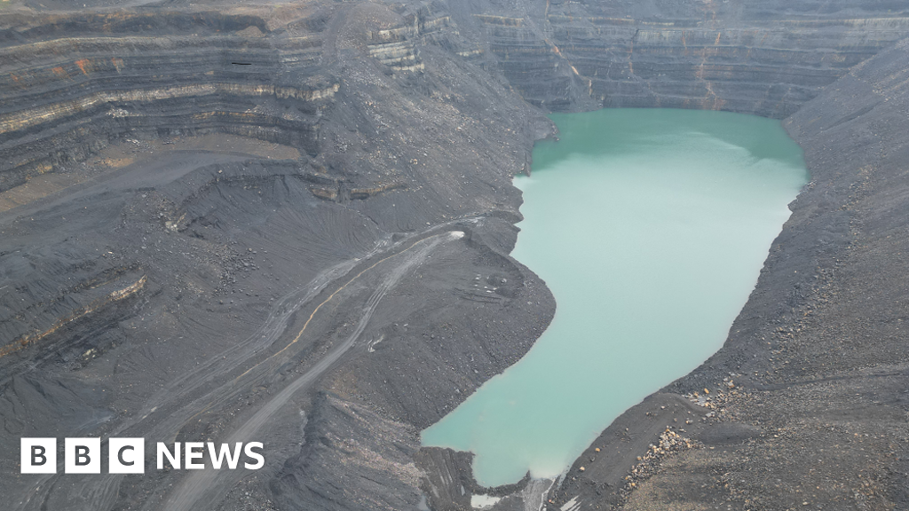 Fears opencast mine could become dangerous lake