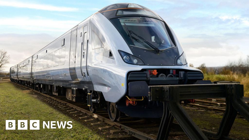 Chiltern Railways First-Class Trains Arrive Spring 2025