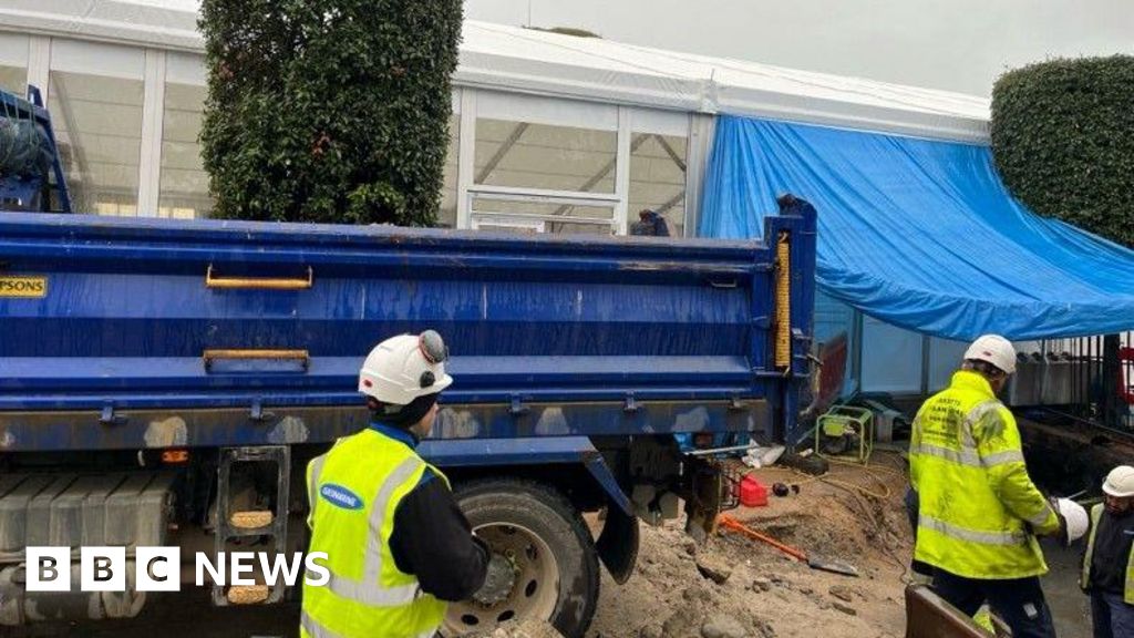 Jersey's Weighbridge ice rink opening delayed due to cable damage