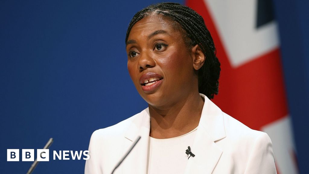 Conservatives pledge £5,000 tax rebate for young home buyers