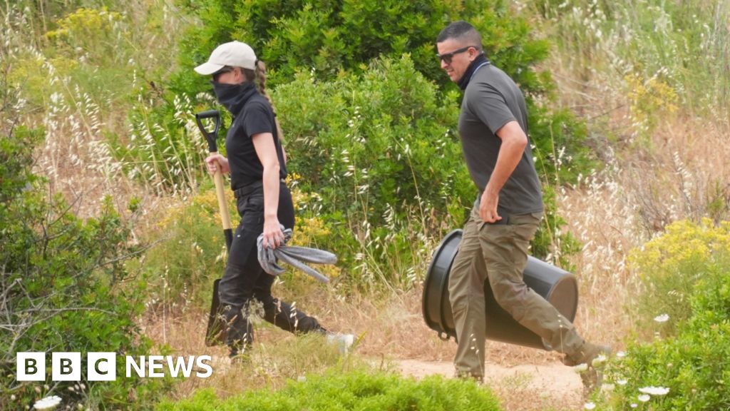 Madeleine search officers dig at abandoned building in Portugal