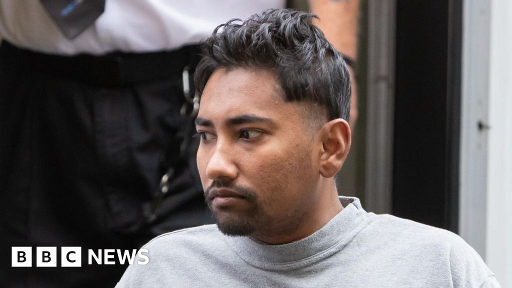 Man who tried to abduct two children from water park sentenced