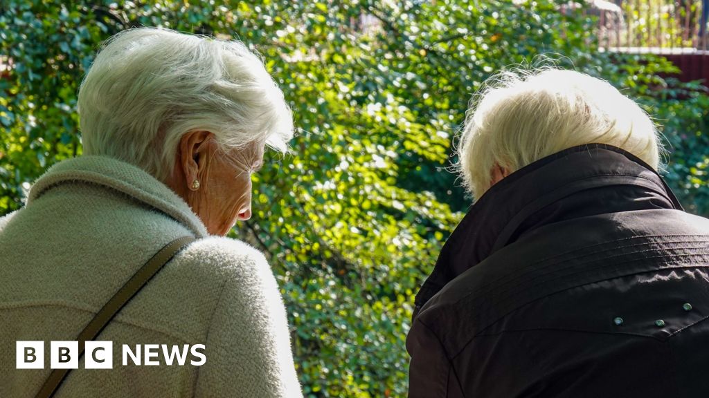 Badenoch urged to ditch pensions triple lock