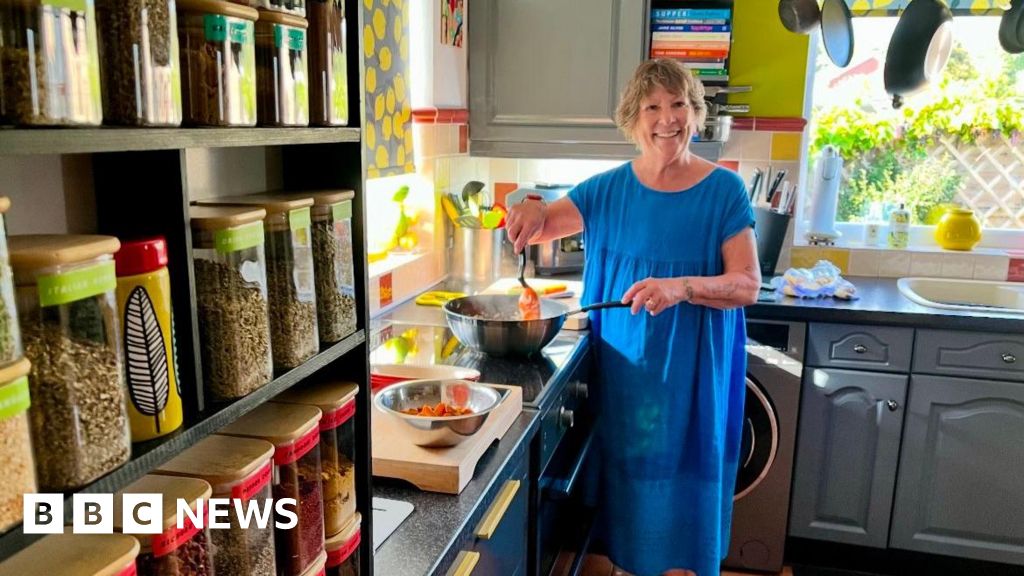 Community group continues to fight food poverty