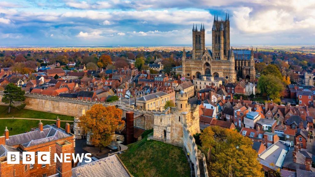Archaeologists seek volunteers to sort city history
