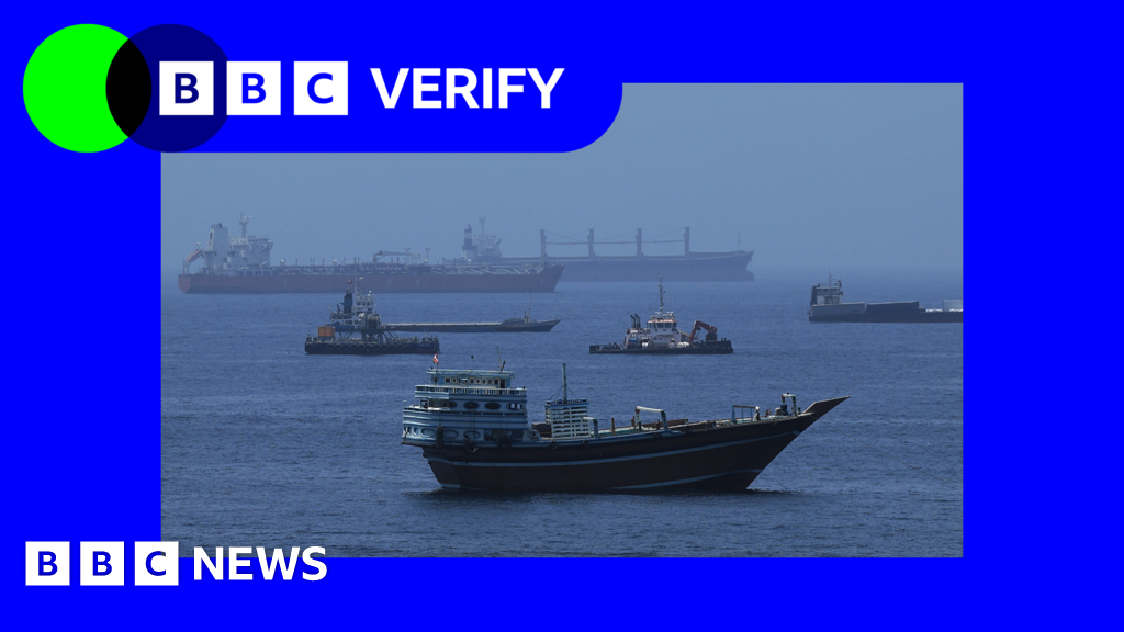 Numerous vessels navigate the Strait of Hormuz following US-Iran agreement Numerous vessels navigate the Strait of Hormuz following US-Iran agreement