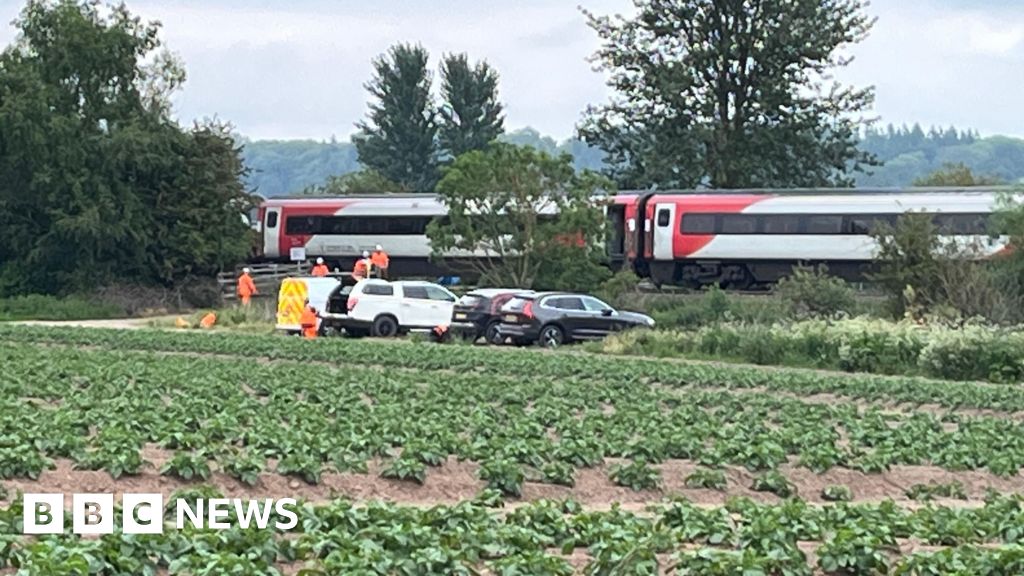 Transport for Wales Train Hits Tractor Trailer Near Leominster, Six Injured