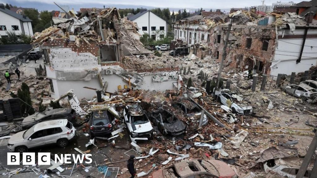 'Hundreds' of drones and missiles fired at Ukraine by Russia