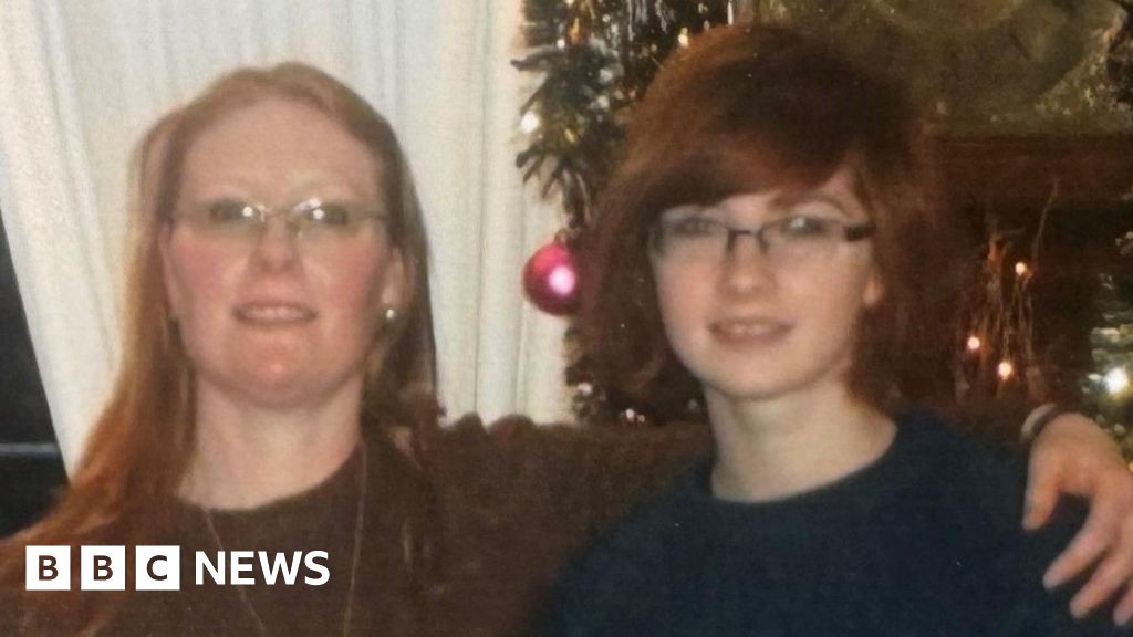 Domestic abuse review delays are 'hell', bereaved families say