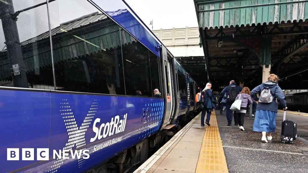 Peak-time ScotRail fares scrapped for further three months – BBC News