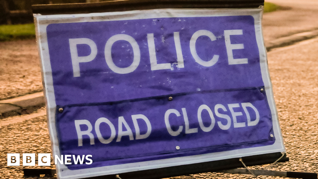 Man in his 30s dies following Ballyclare crash