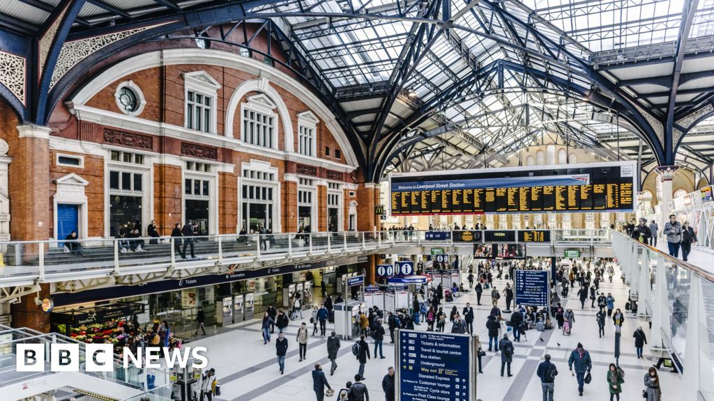 Liverpool Street remains busiest station in UK