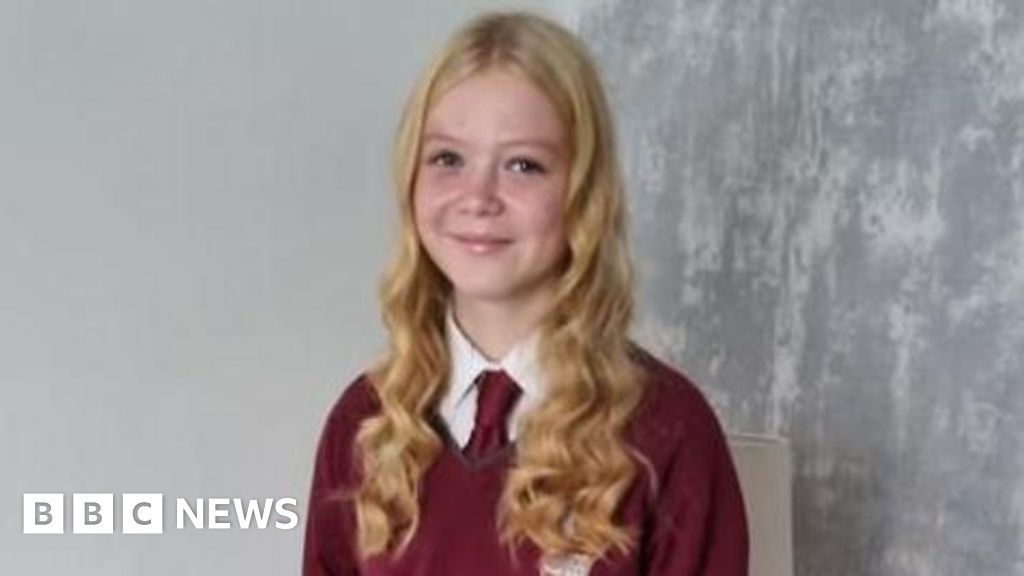 Driver jailed for killing teenager as she crossed road