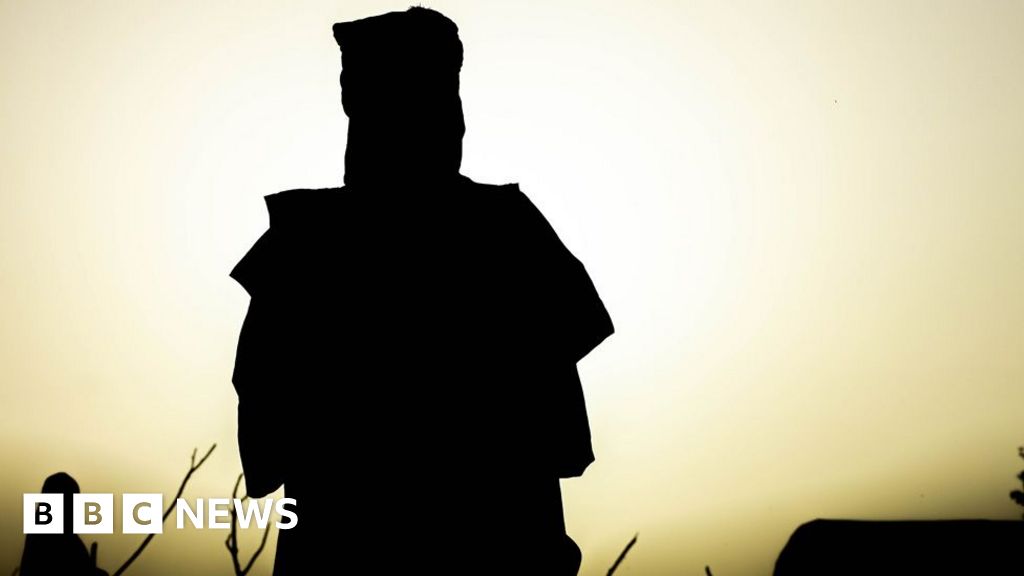 Russian mercenaries accused of cold-blooded killings in Mali - BBC speaks to eyewitnesses
