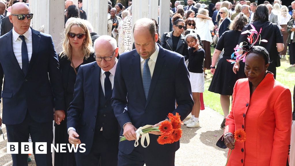 London remembers 7/7 bombings 20 years on as William lays flowers for victims