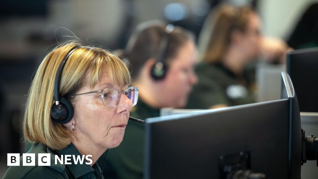 bbc.co.uk - Hsin-Yi Lo - Ambulance service trials AI aiming to improve patient care - BBC News
