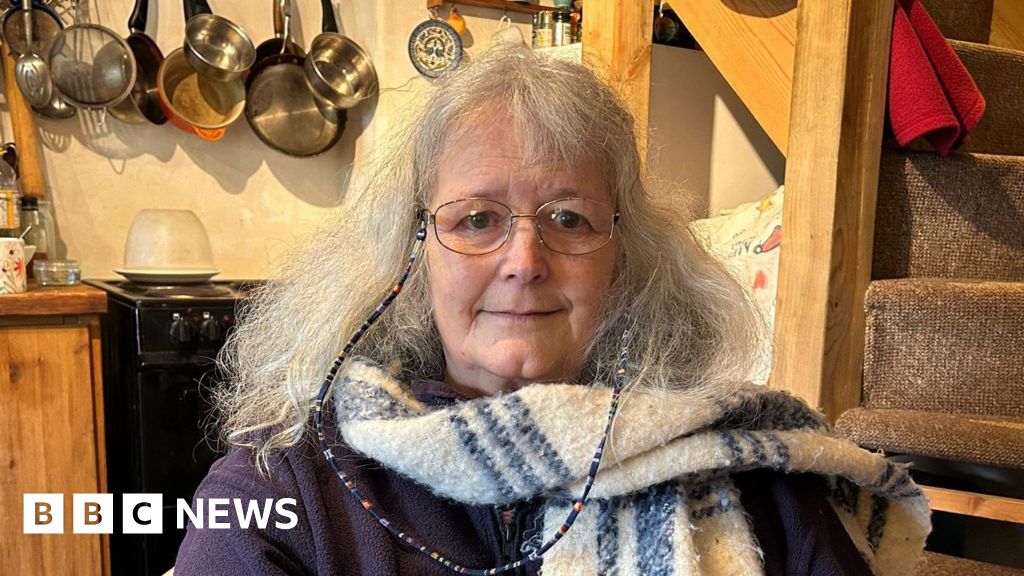 Exeter cancer patient criticises ‘broken’ dental system