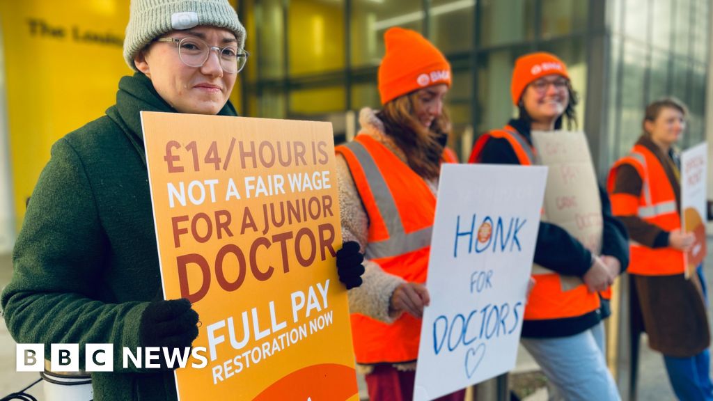 Junior doctors picket some South East hospitals in latest walkout