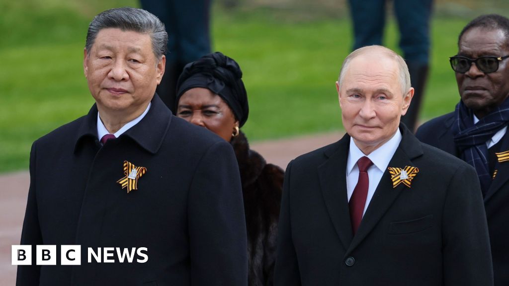 China's Xi stands with Putin at Russia's Victory Day parade do sex