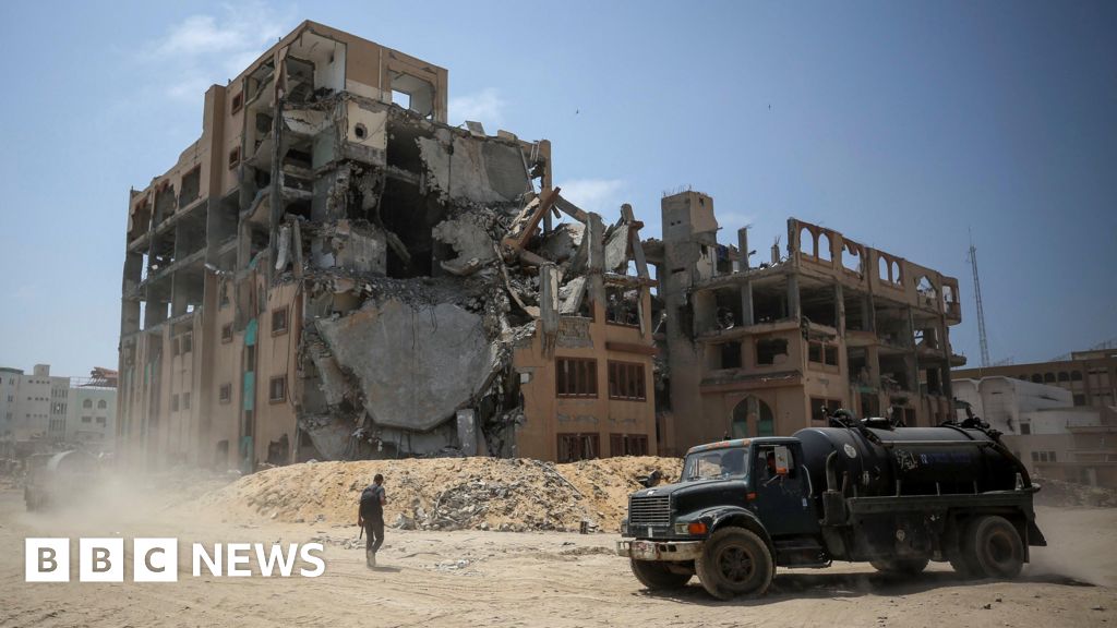 MPs issue plea over Gaza student visa delay